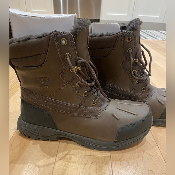 UGG Adirondack - Picture 2 of 4